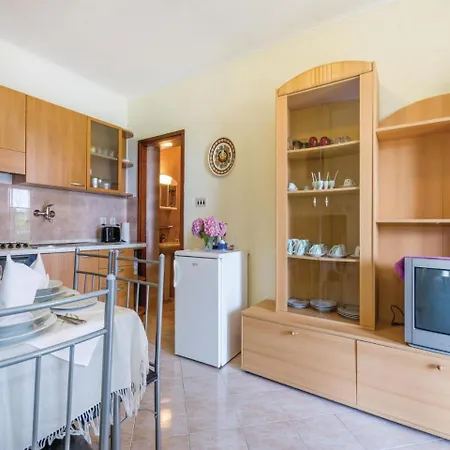 One-bedroom In *