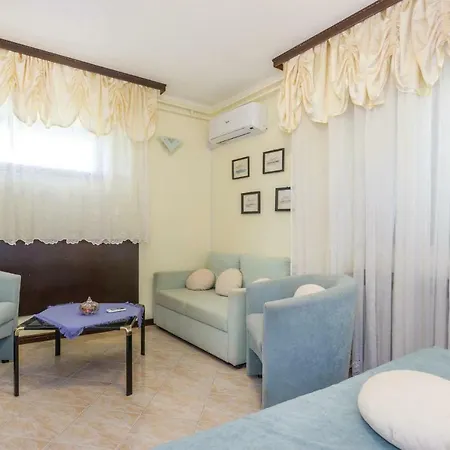 Apartman One-bedroom In *